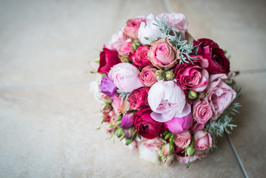 wedding flowers - lucy noble photography
